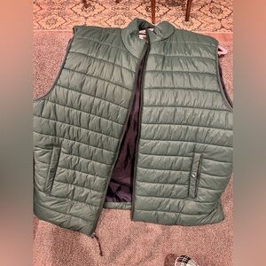 Men’s Puffer Vest